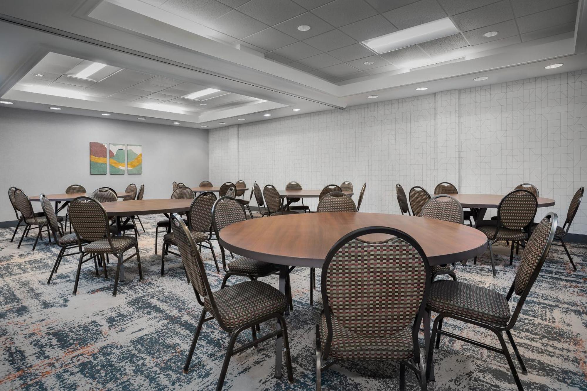 Homewood Suites By Hilton Cleveland-Solon Exterior photo